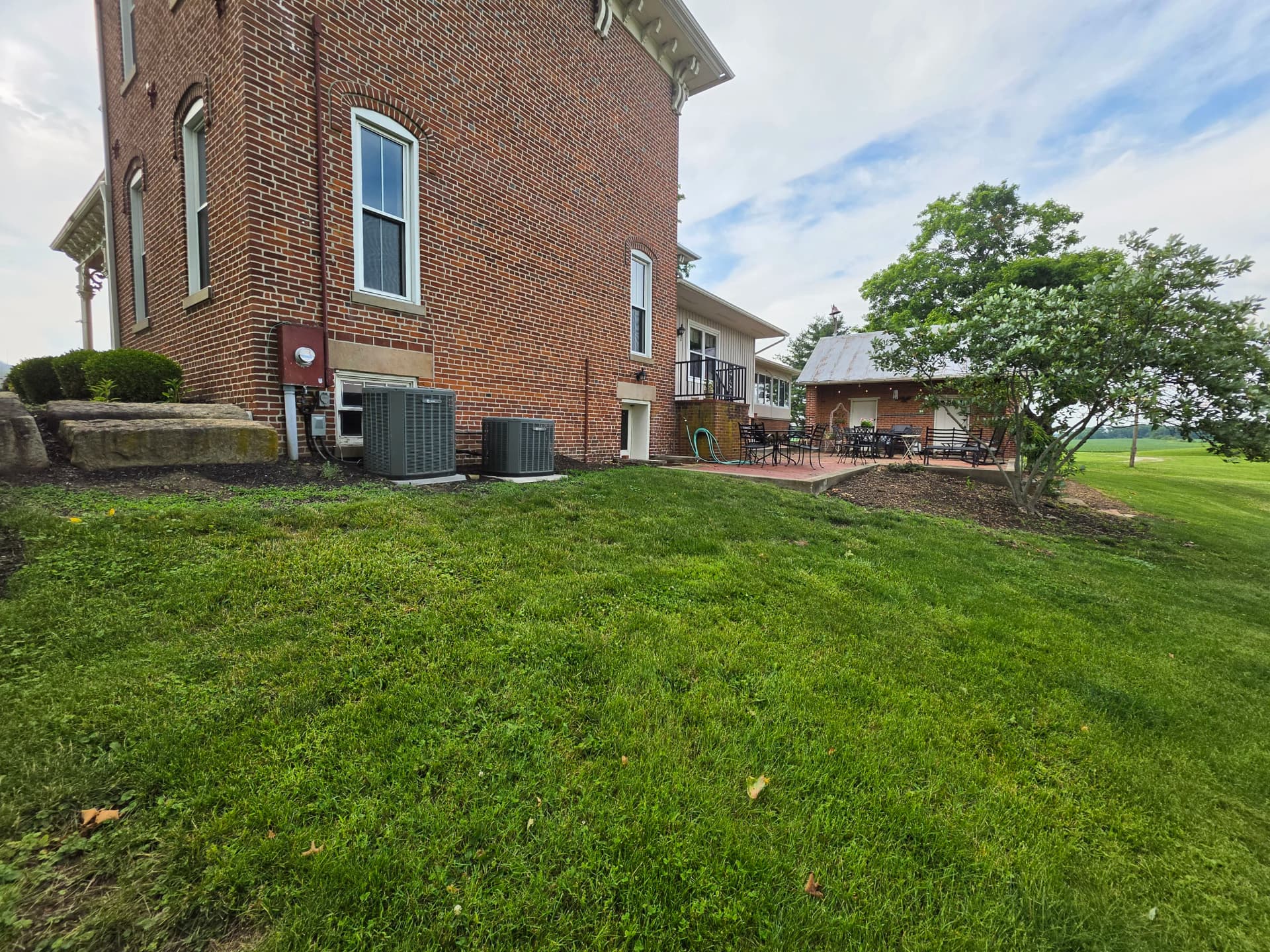 Gallery photos for Full Landscape Redesign for a Classic Brick Farmhouse: Image #7