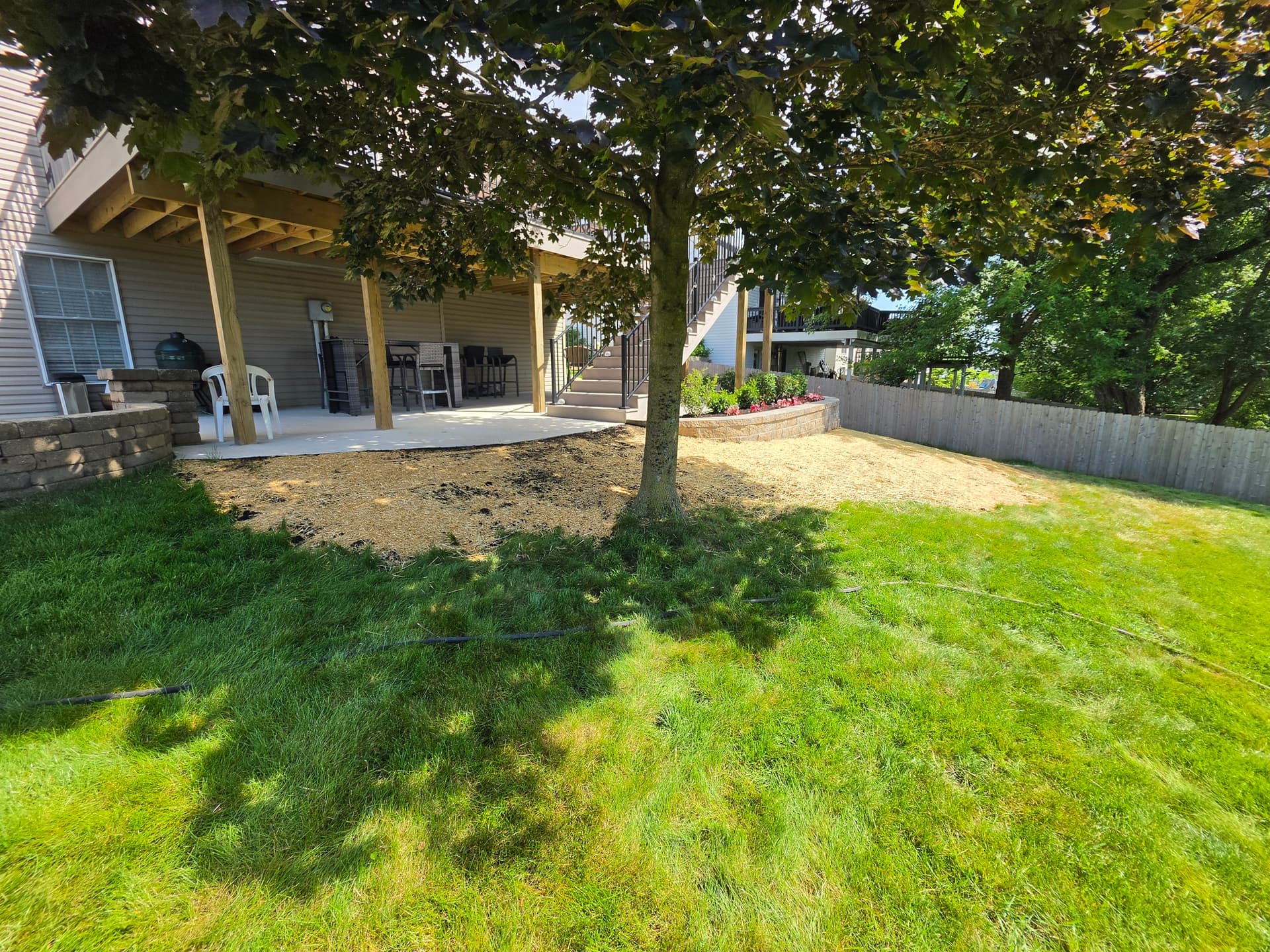 Gallery photos for Retaining Wall, Planting Bed and Full Yard Restoration Completed: Image #6