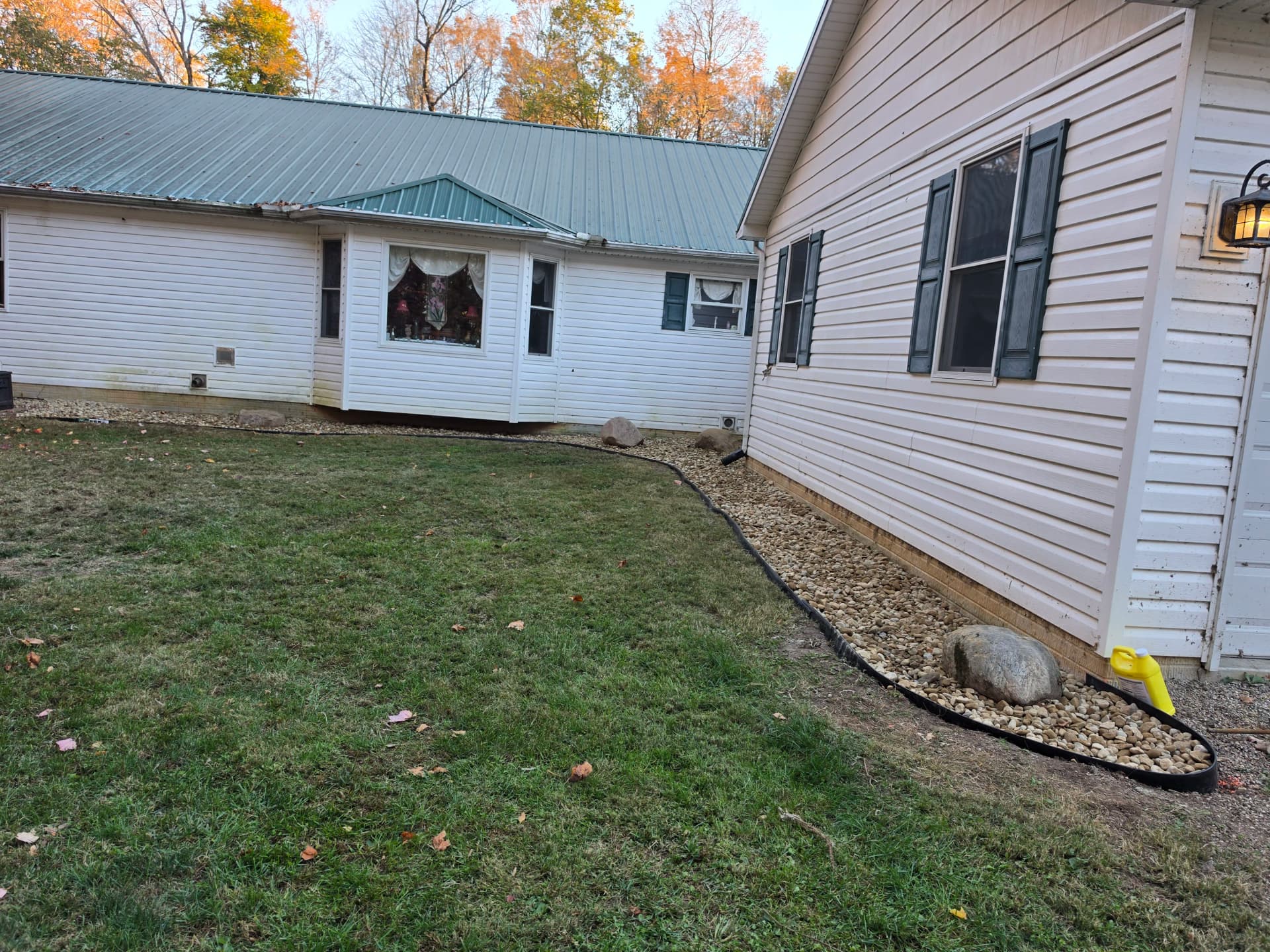 Gallery photos for Nearly 10 Tons of River Rock for a Low-Maintenance Yard: Image #6